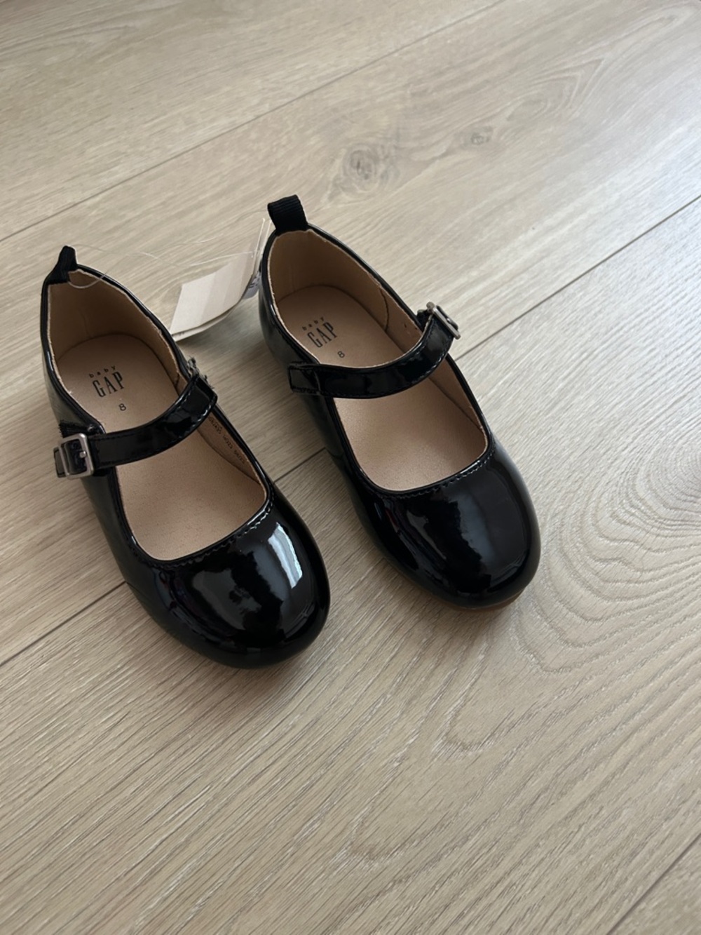 GAP Black Patent Mary Jane Dress Shoes for Kids